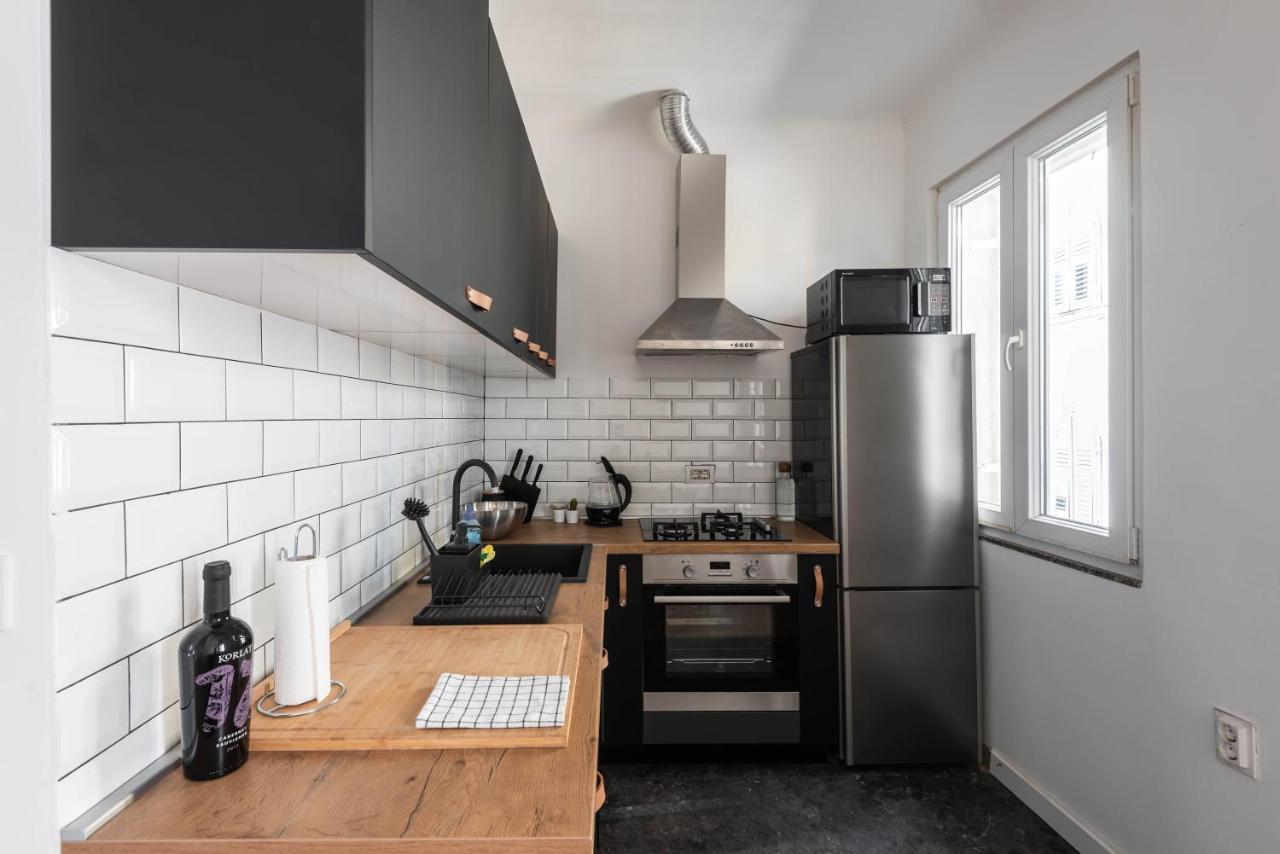 Pula City Apartment With Private Parking Free Exterior foto